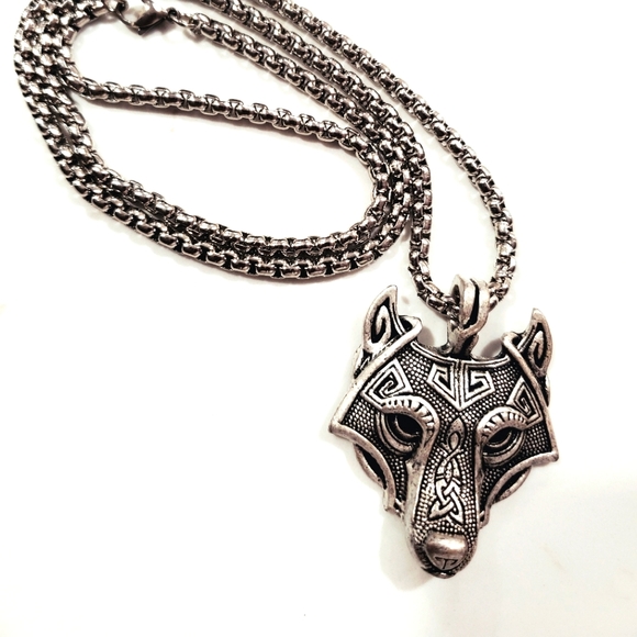 Other - VIKING NORDIC WOLF NECKLACE